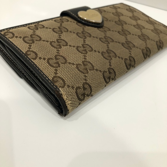Gucci Brown GG Canvas Heart Plate Long Wallet Sku#84585 (Gently used) - Picture 6 of 16